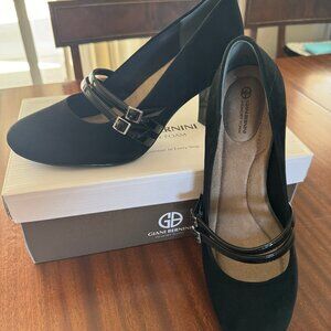 Giani Bernini Vallay Mary Janes